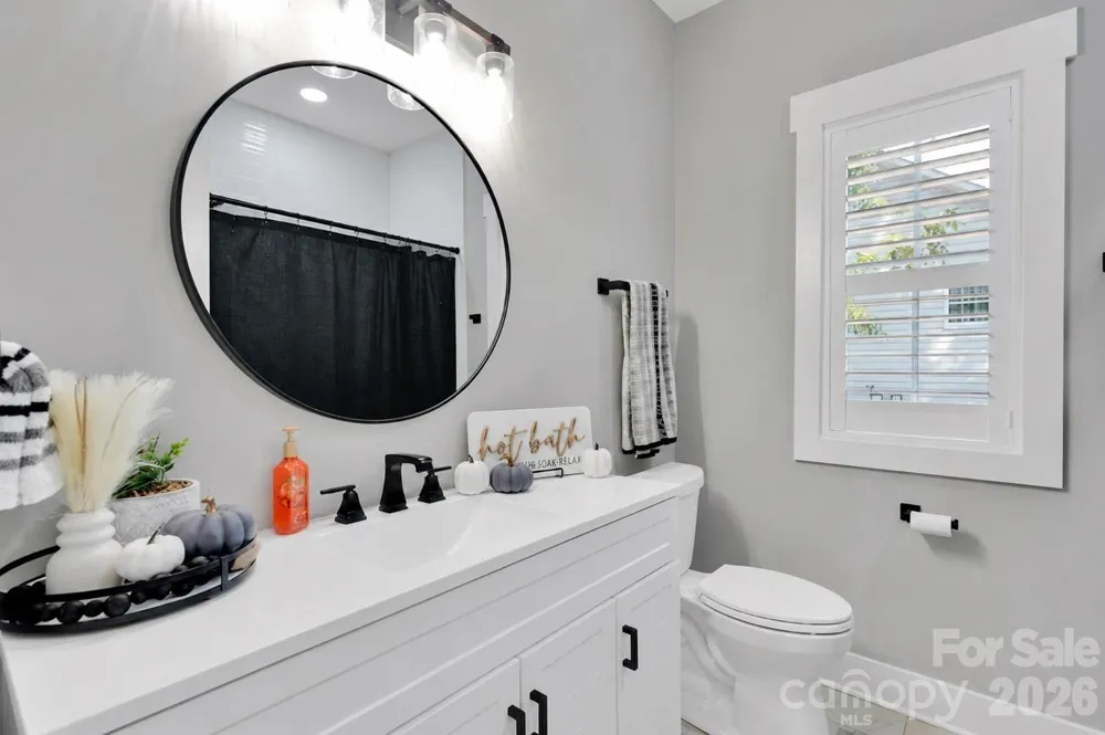 2754 Emperor Street Claremont, NC 28610