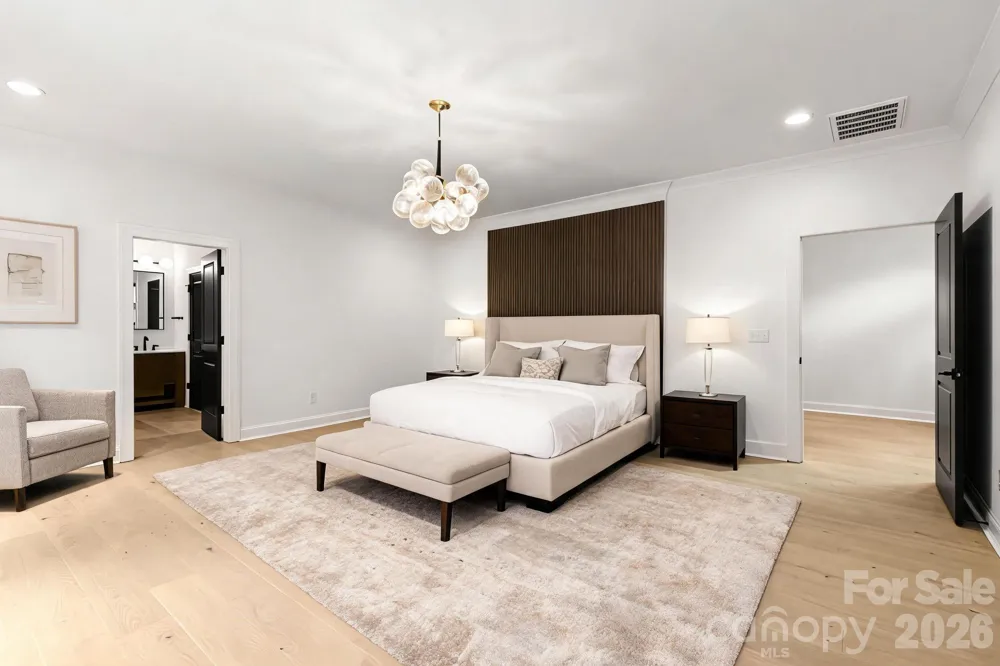 3031 Mathis Drive Charlotte, NC 28208