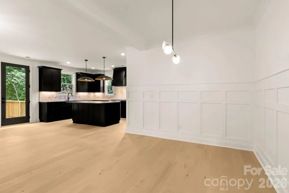 3031 Mathis Drive Charlotte, NC 28208