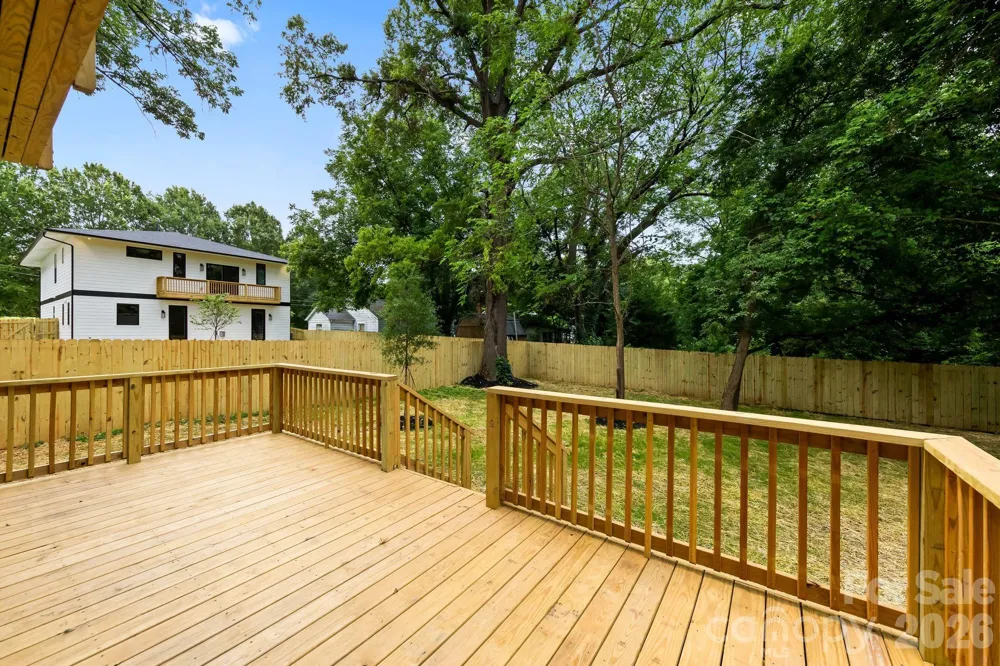 3031 Mathis Drive Charlotte, NC 28208