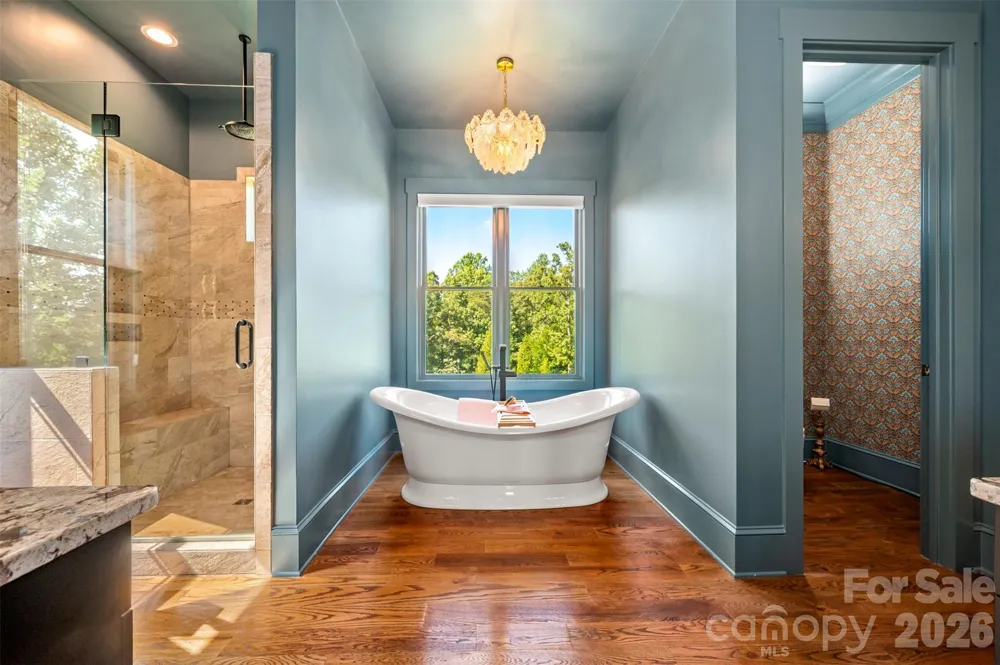 398 Mapleton Lane Columbus, NC 28722