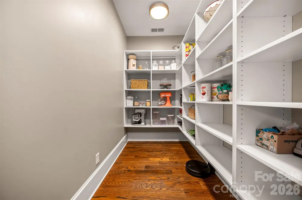 398 Mapleton Lane Columbus, NC 28722