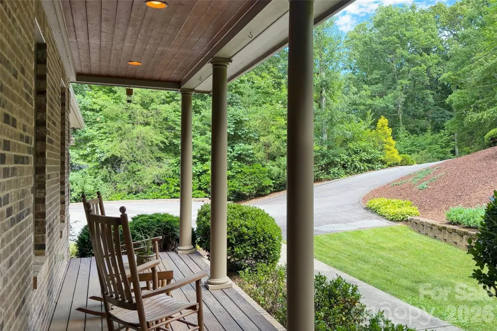 25 Whitaker View Road Fairview, NC 28730
