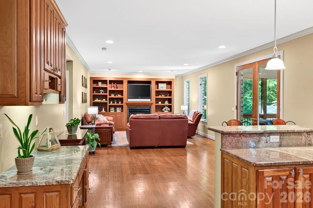 25 Whitaker View Road Fairview, NC 28730