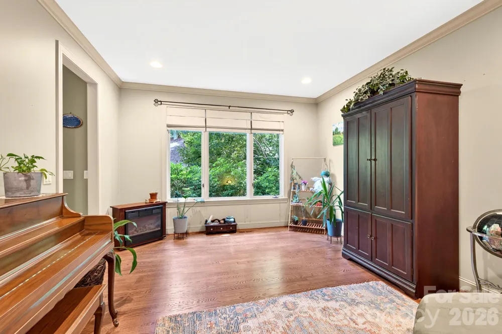 25 Whitaker View Road Fairview, NC 28730