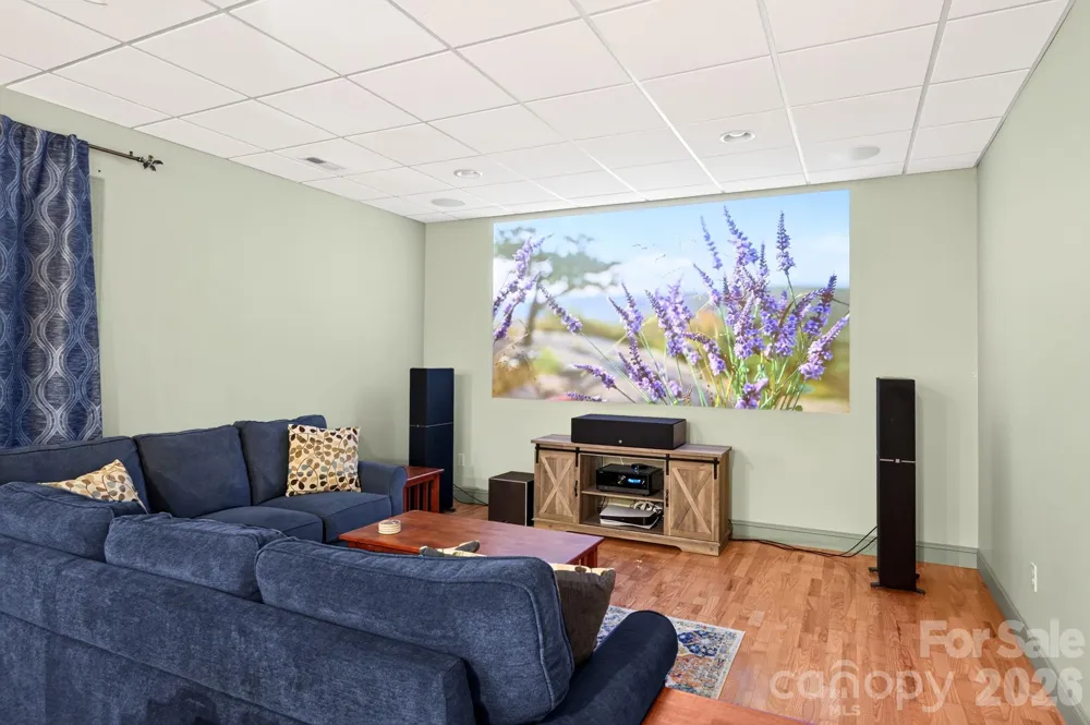 25 Whitaker View Road Fairview, NC 28730