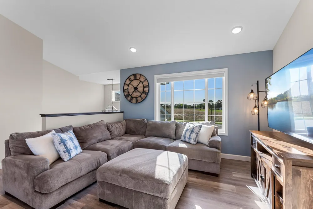 1120 7th Avenue NE Isanti, MN 55040