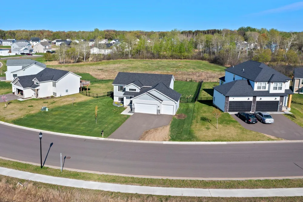 1120 7th Avenue NE Isanti, MN 55040