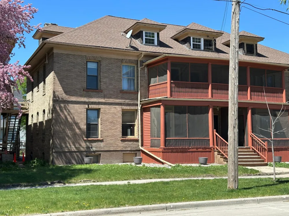 117 11 STREET S Fargo, ND 58103