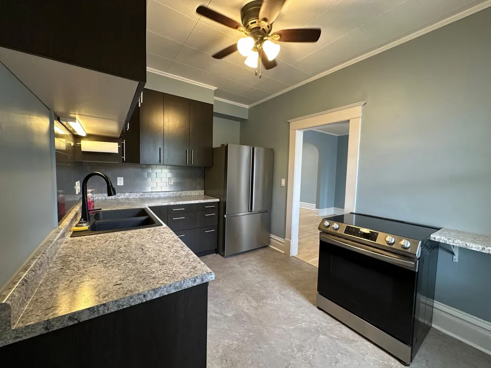 117 11 STREET S Fargo, ND 58103
