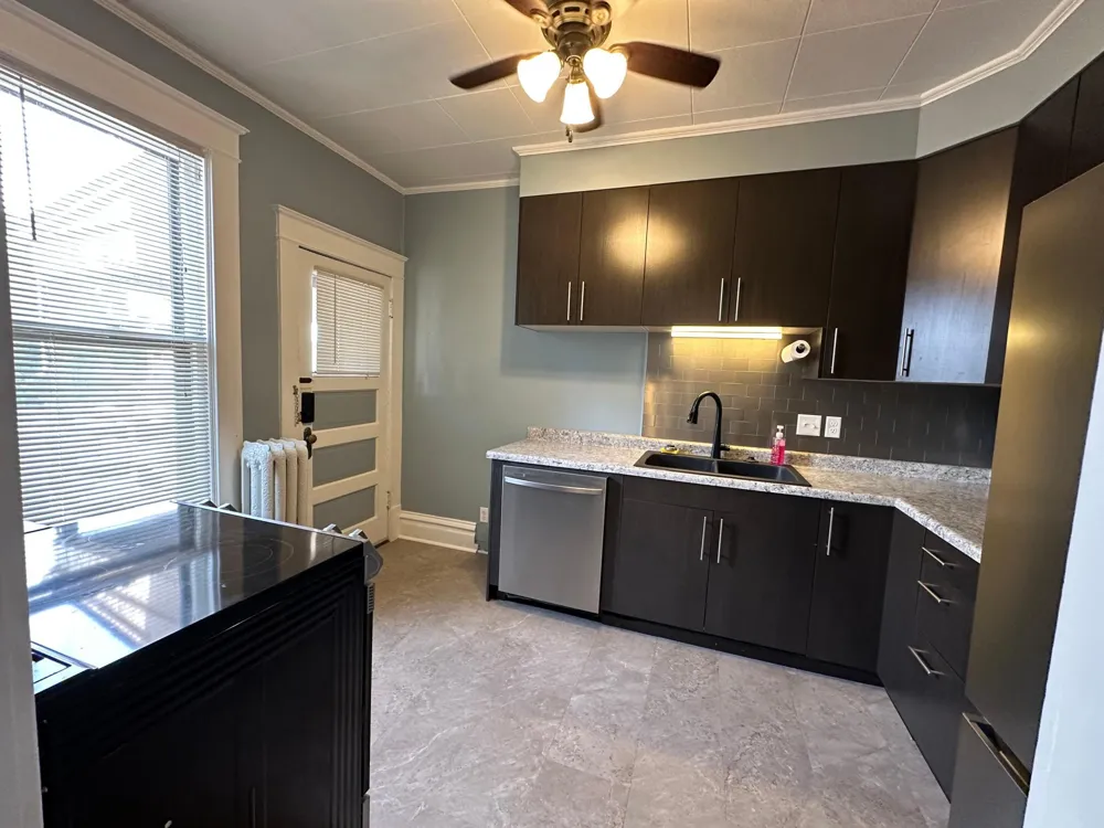 117 11 STREET S Fargo, ND 58103
