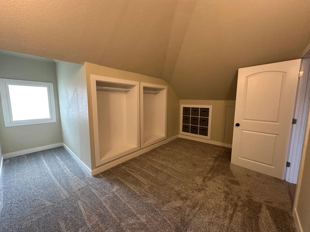 117 11 STREET S Fargo, ND 58103