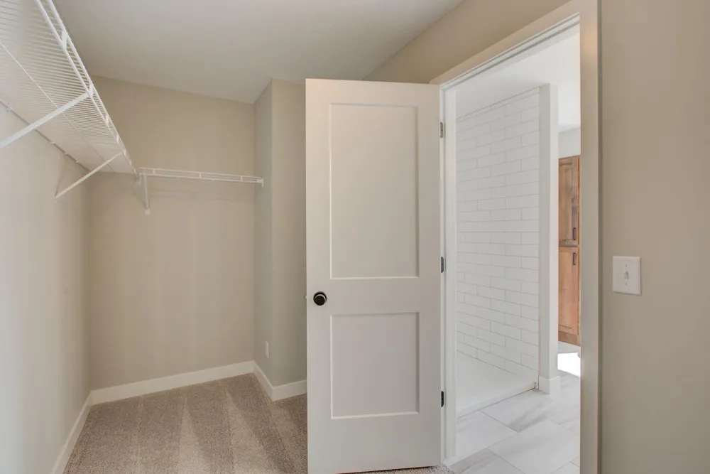 22508 Thrush Street Oak Grove, MN 55005