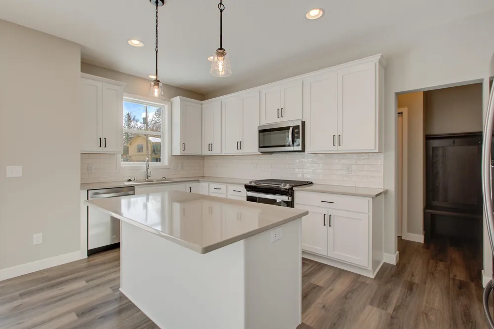 22508 Thrush Street Oak Grove, MN 55005