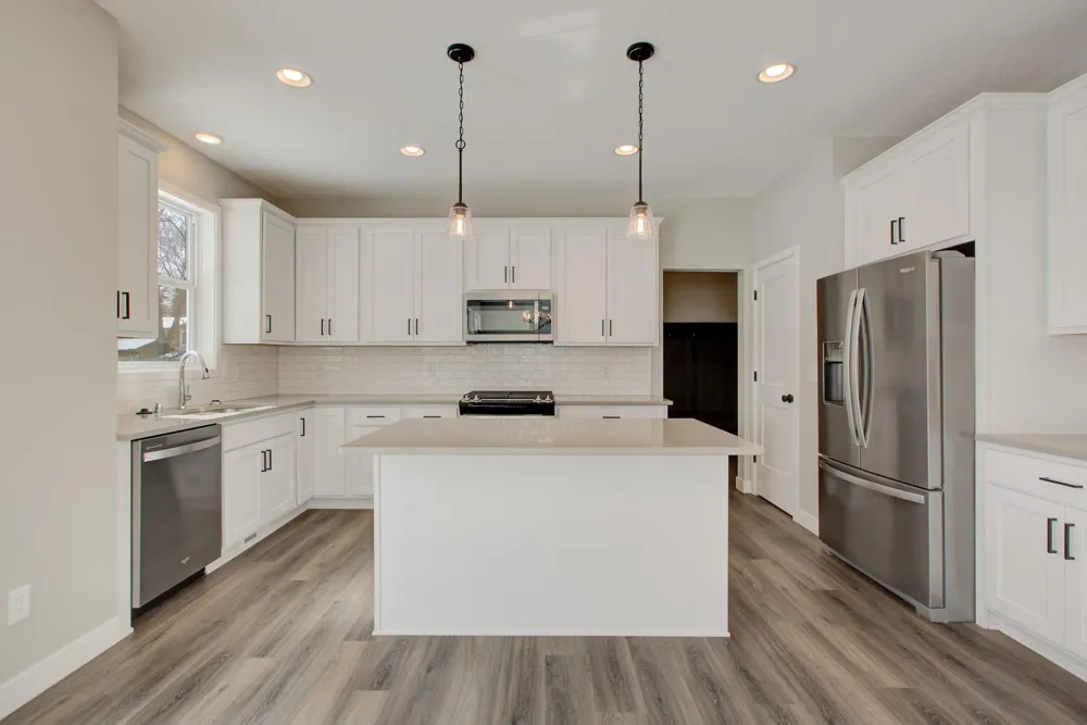 22508 Thrush Street Oak Grove, MN 55005