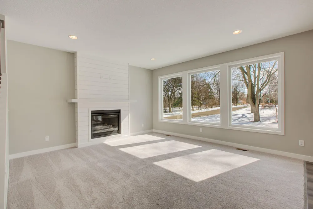 22508 Thrush Street Oak Grove, MN 55005
