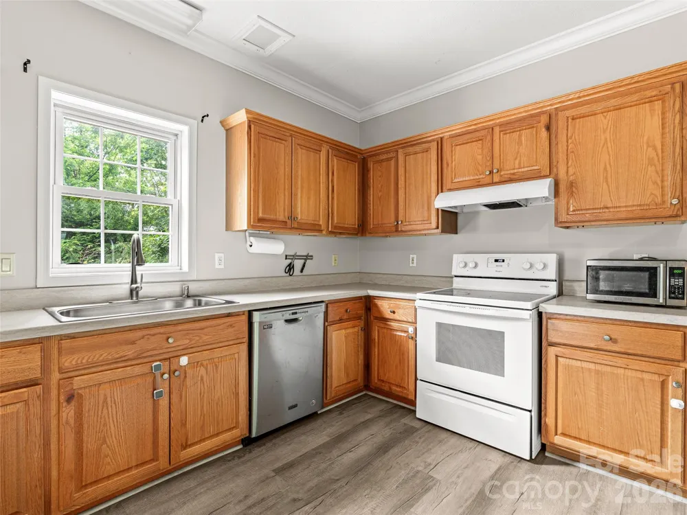 17 Captains Drive Candler, NC 28715