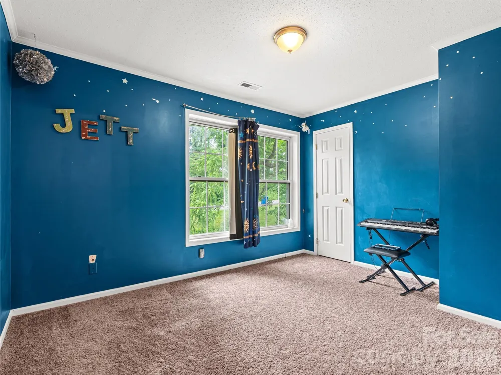 17 Captains Drive Candler, NC 28715
