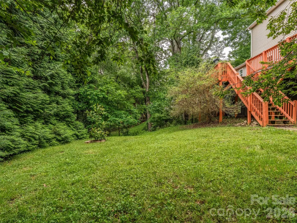 17 Captains Drive Candler, NC 28715