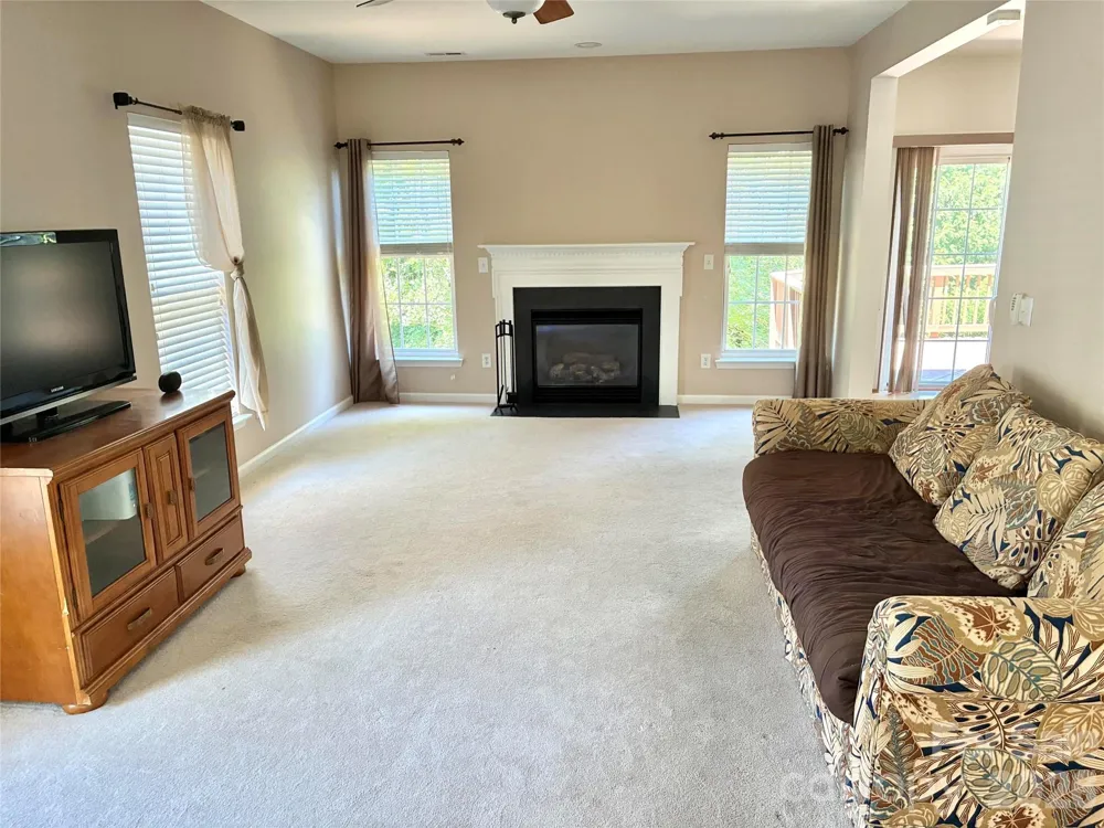 12025 Harmon Lane Pineville, NC 28134