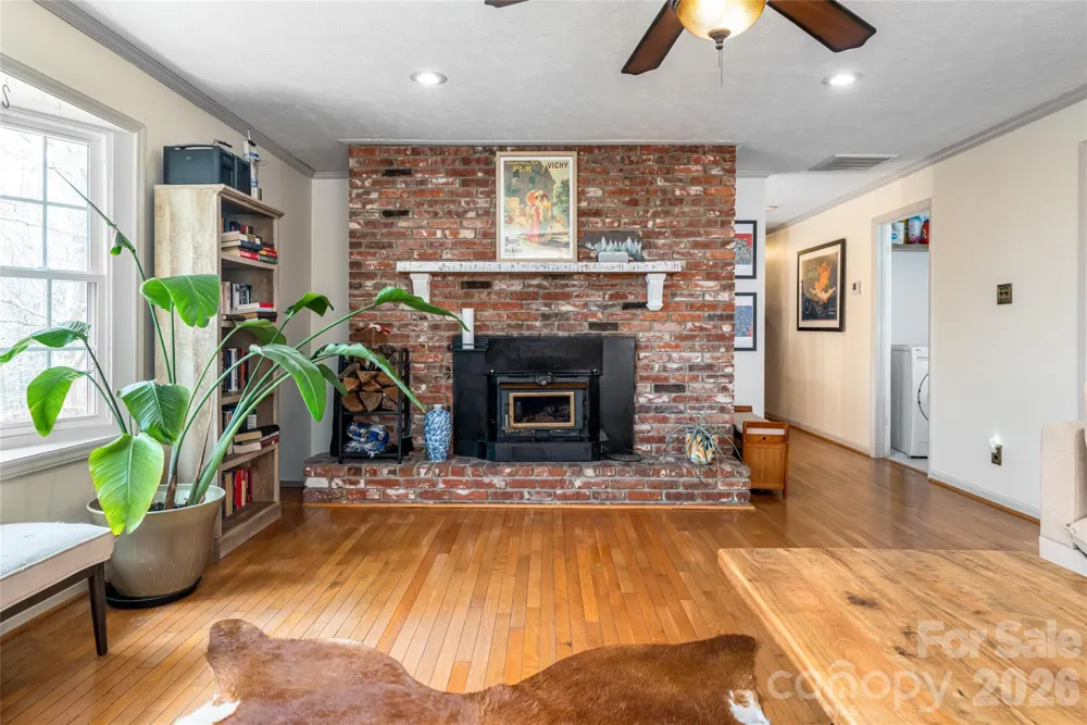 233 Church Road Fairview, NC 28730