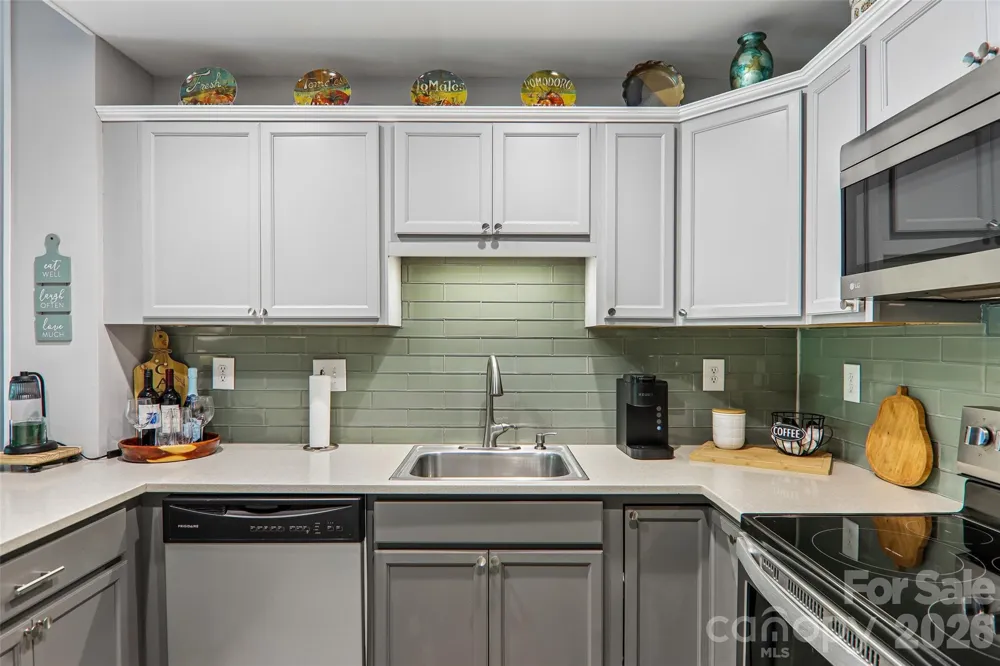 147 W Lake Drive S #1206 Lake Lure, NC 28746