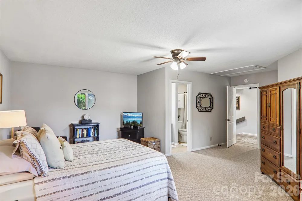 147 W Lake Drive S #1206 Lake Lure, NC 28746
