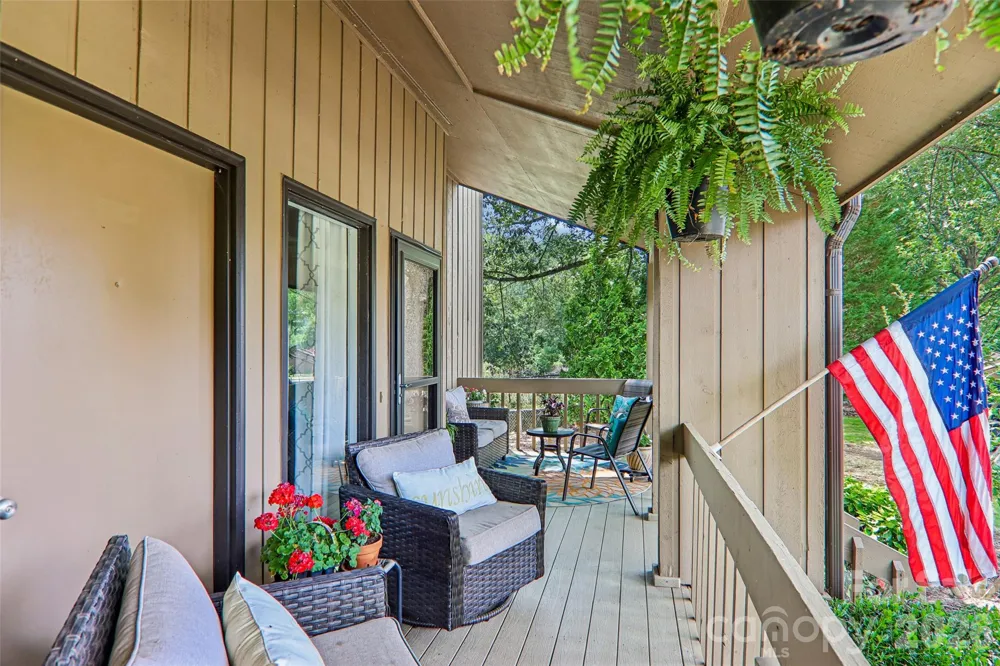 147 W Lake Drive S #1206 Lake Lure, NC 28746
