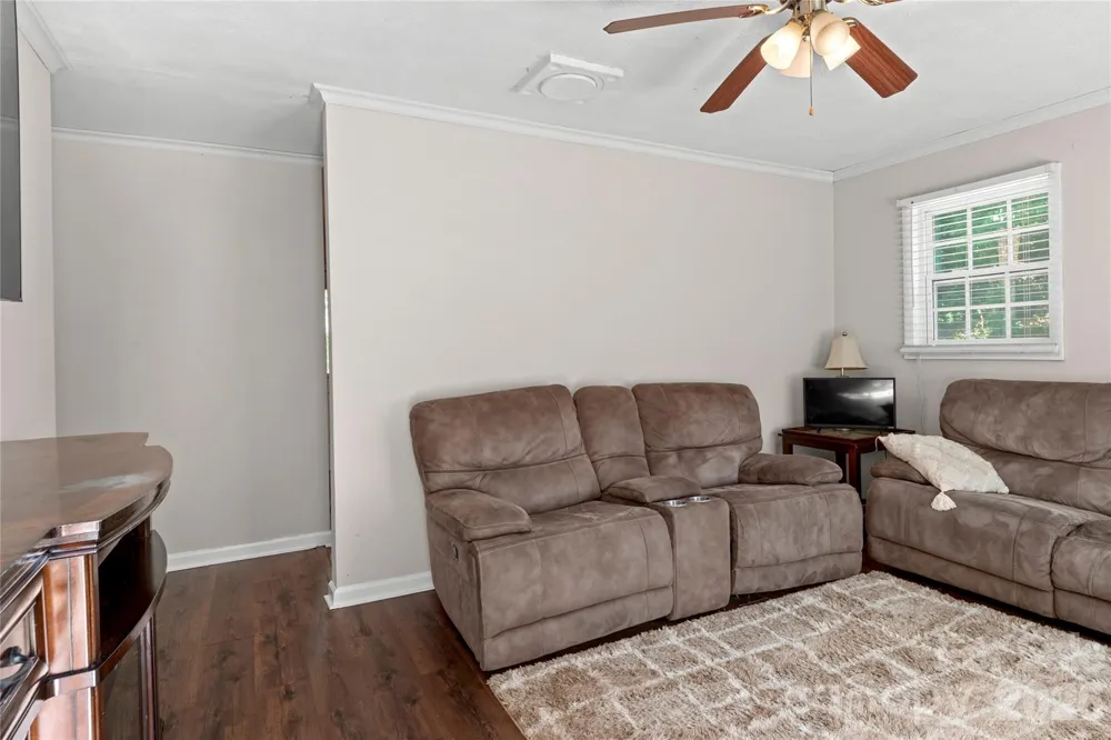 848 Huffman River Lane Purlear, NC 28665