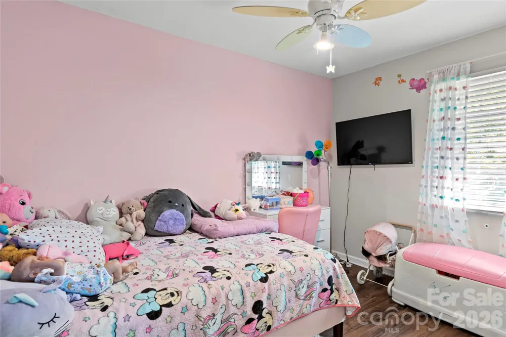 848 Huffman River Lane Purlear, NC 28665