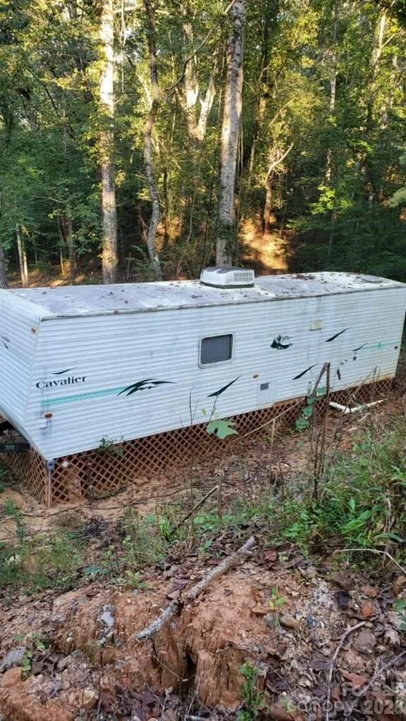 5371 US 221a Highway Mooresboro, NC 28114