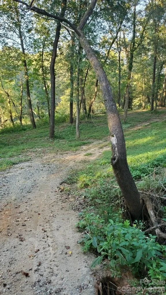 5371 US 221a Highway Mooresboro, NC 28114