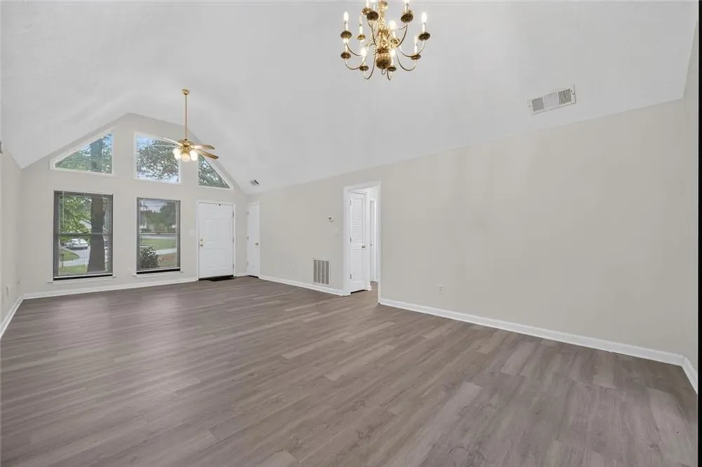 494 Spring Street Social Circle, GA 30025