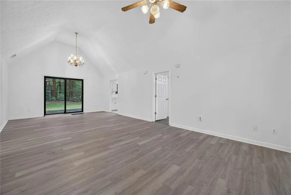 494 Spring Street Social Circle, GA 30025