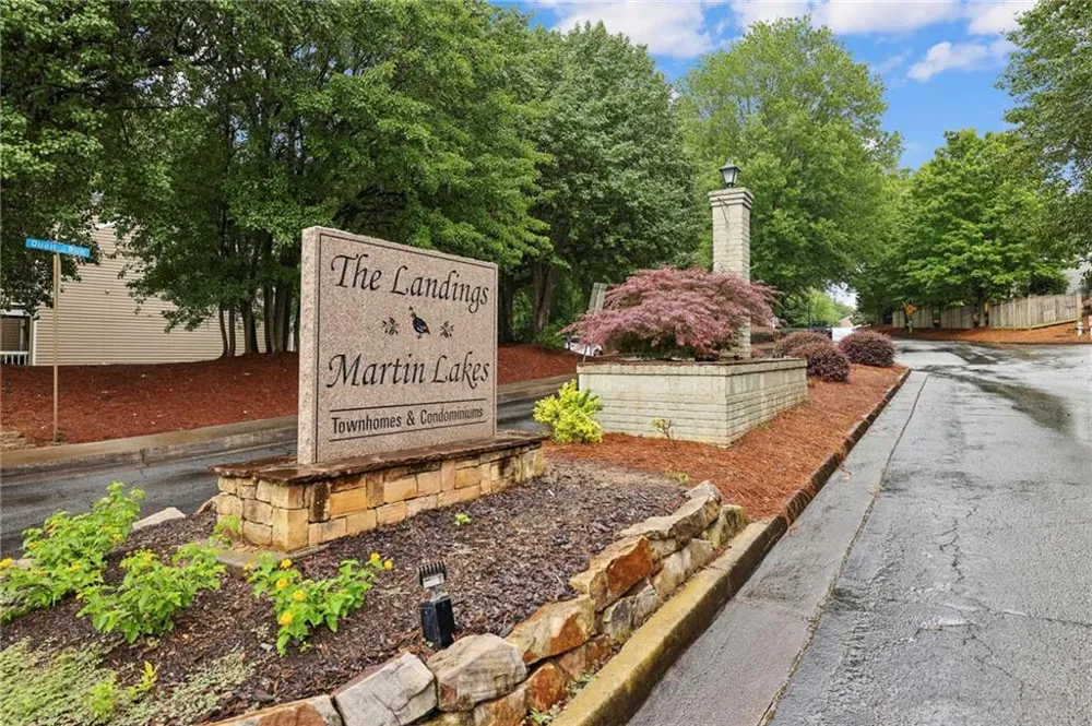 436 Teal Court Roswell, GA 30076