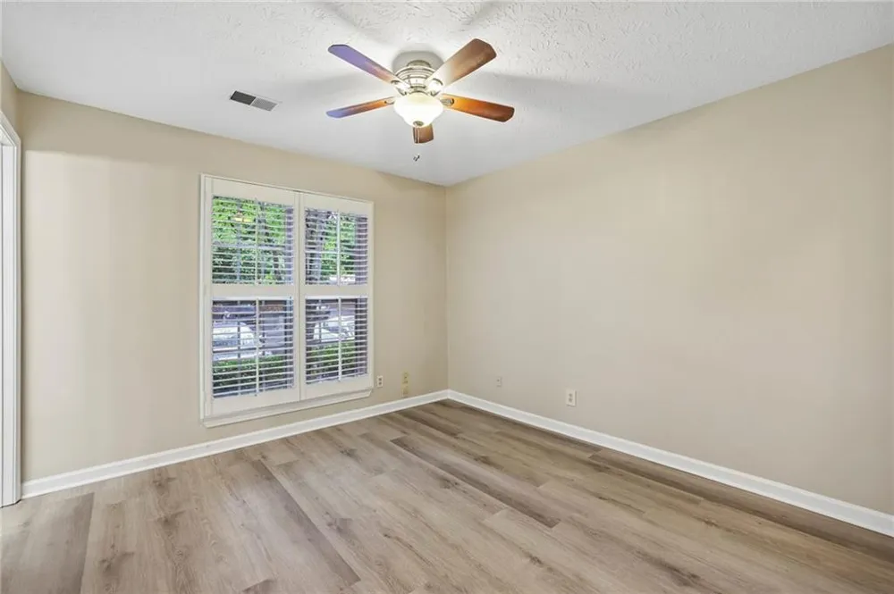 436 Teal Court Roswell, GA 30076