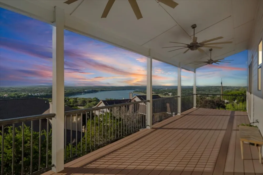 406 Rogart Drive Spicewood, TX 78669