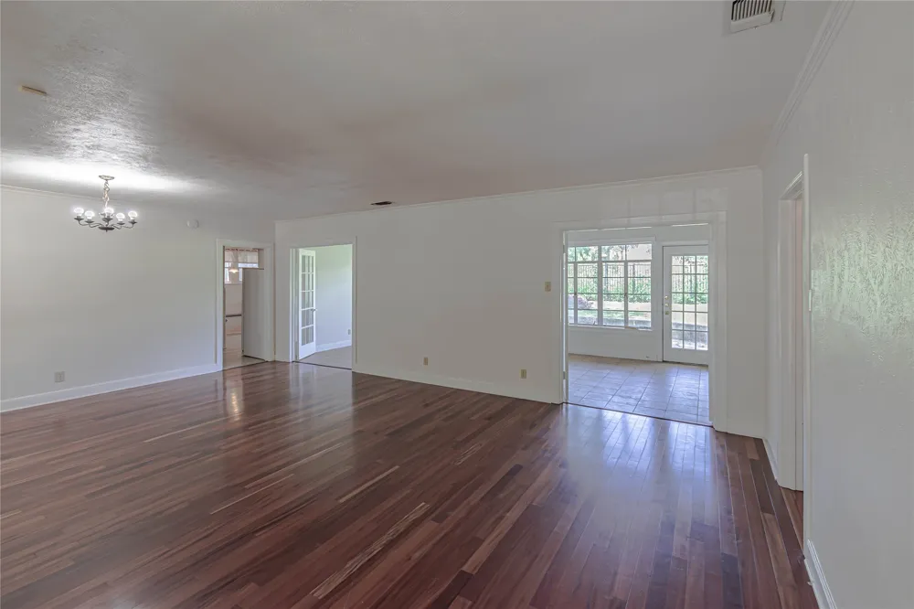 1202 Norwood Road Austin, TX 78722