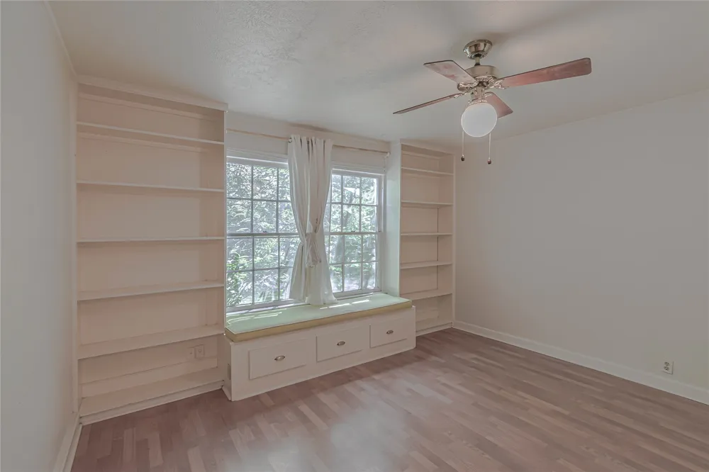 1202 Norwood Road Austin, TX 78722