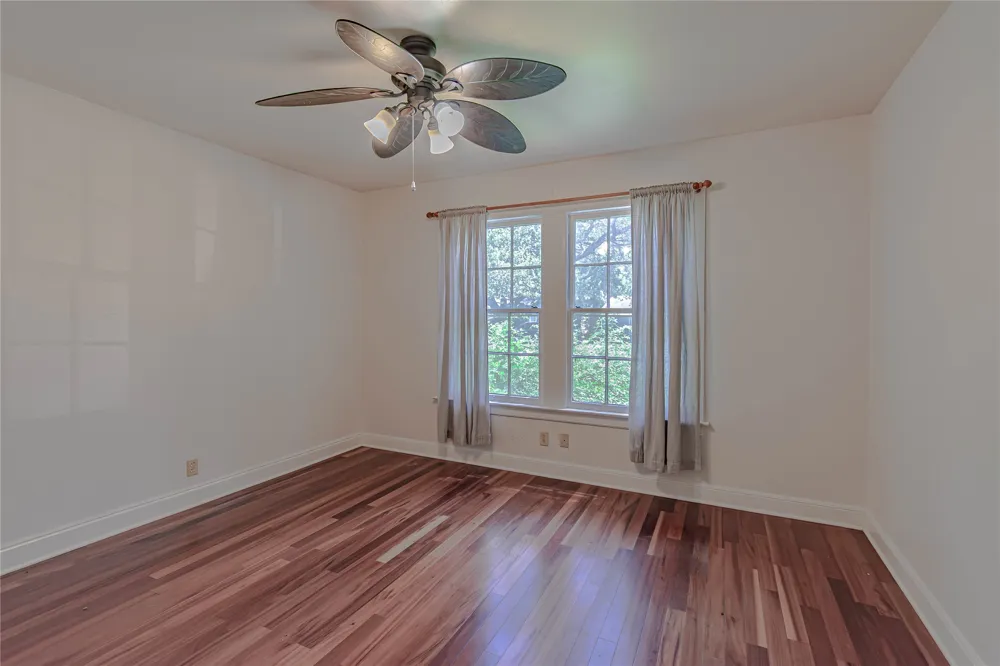 1202 Norwood Road Austin, TX 78722