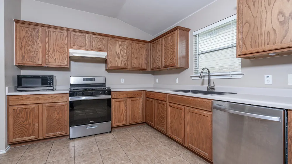 257 Lake Washington Drive Kyle, TX 78640