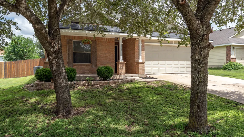 257 Lake Washington Drive Kyle, TX 78640