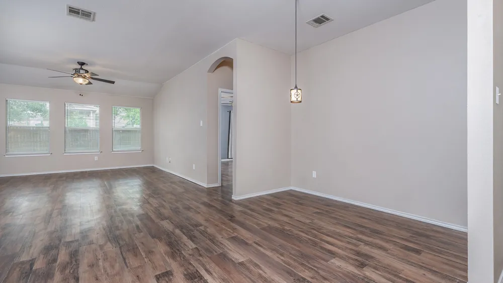 257 Lake Washington Drive Kyle, TX 78640