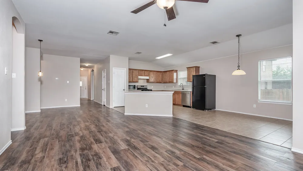 257 Lake Washington Drive Kyle, TX 78640