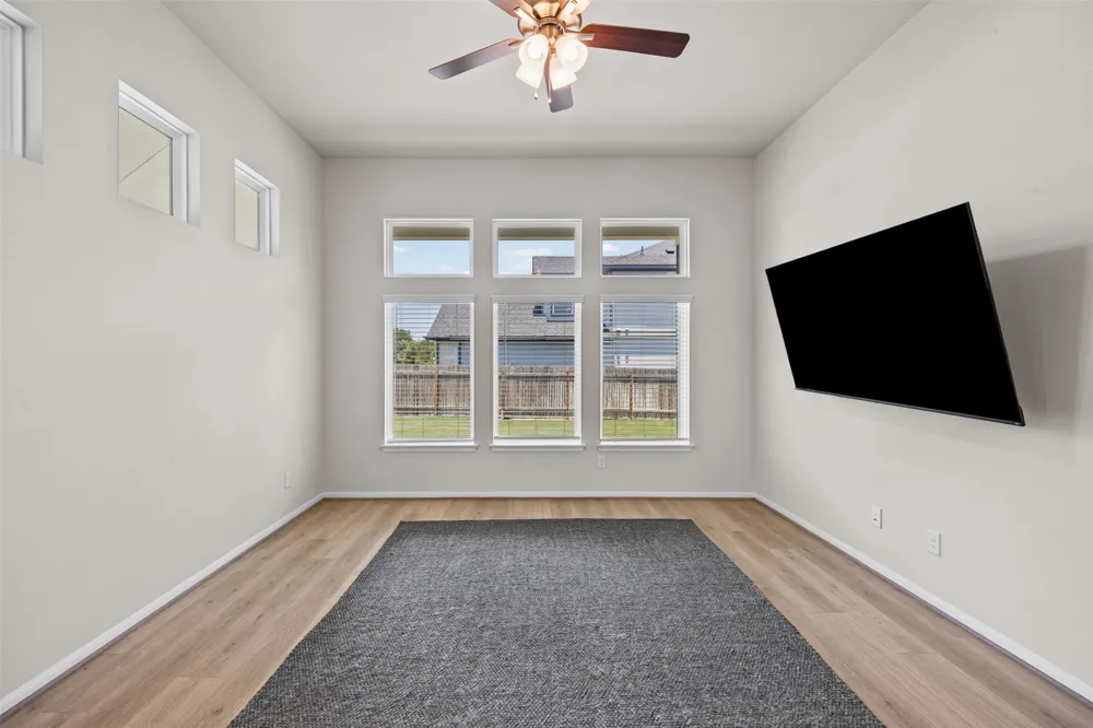 215 Cabiness Drive Salado, TX 76571