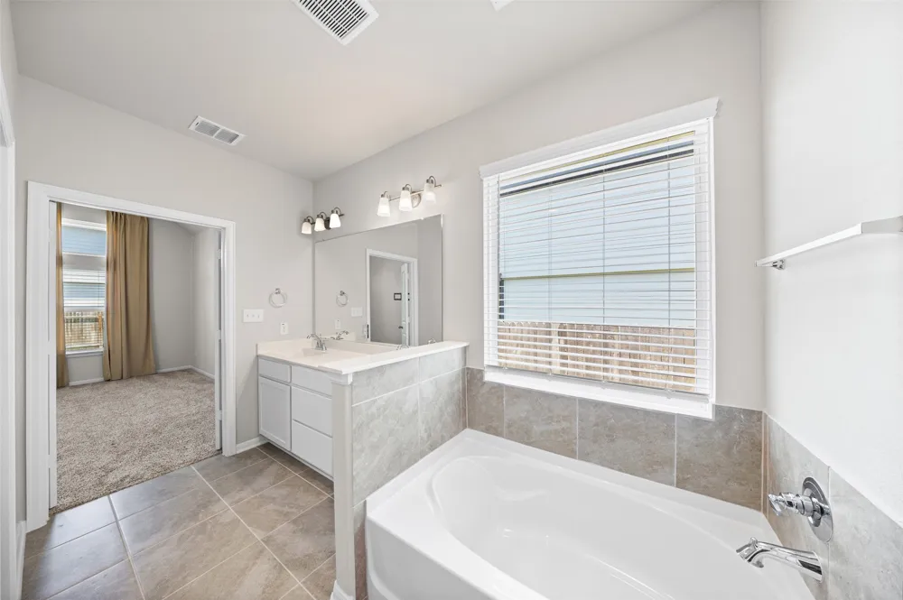 215 Cabiness Drive Salado, TX 76571