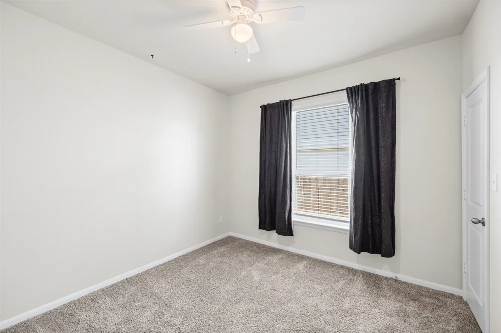 215 Cabiness Drive Salado, TX 76571