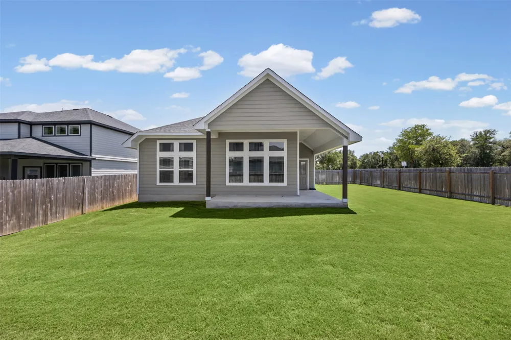 215 Cabiness Drive Salado, TX 76571