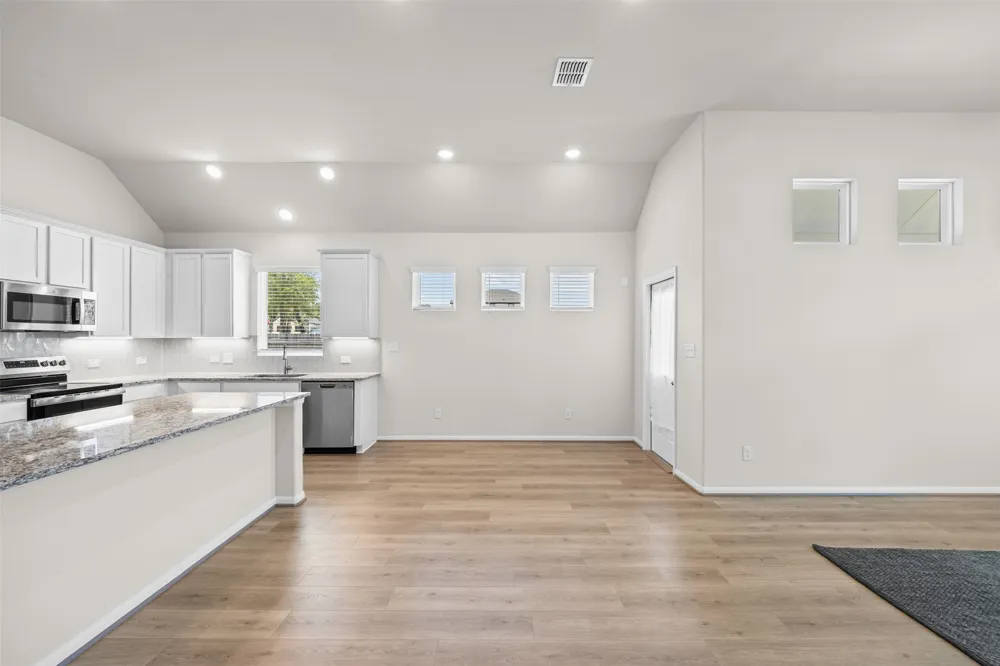 215 Cabiness Drive Salado, TX 76571