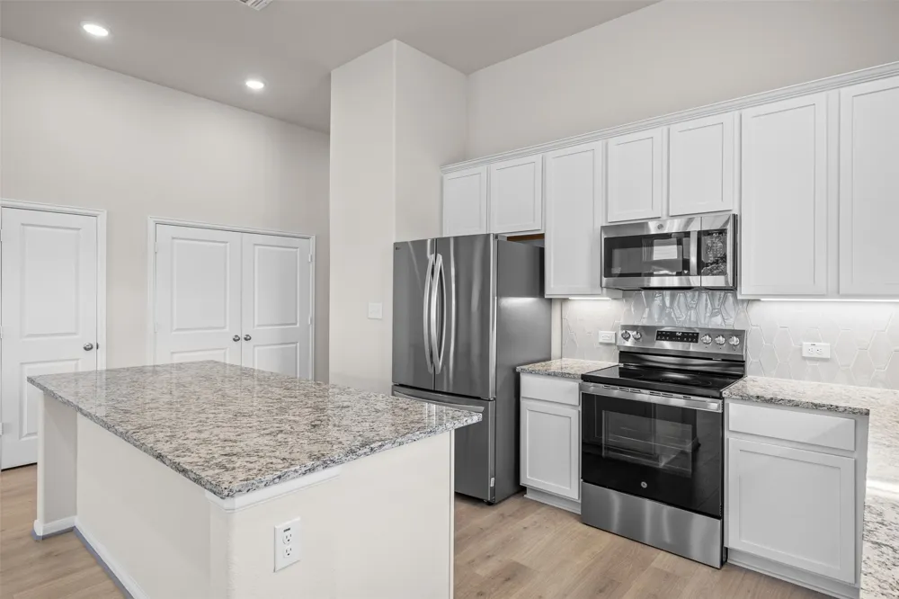215 Cabiness Drive Salado, TX 76571